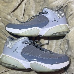 Jordan Max Aura 3 'Wolf Grey'